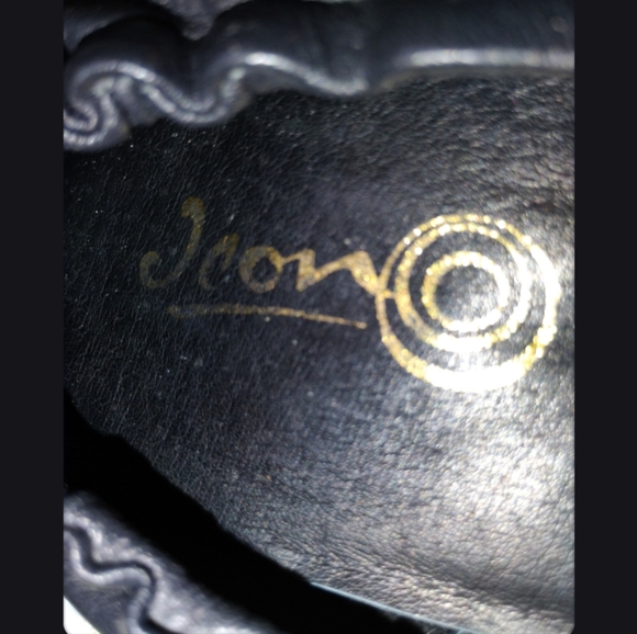 Jeon Flats - Picture 7 of 7